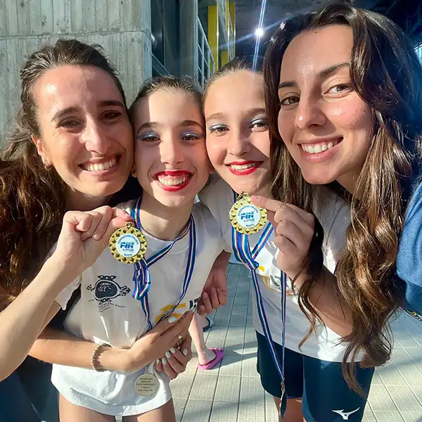 Oro per il Duo be-fit campionati regionali nuoto sincronizzato